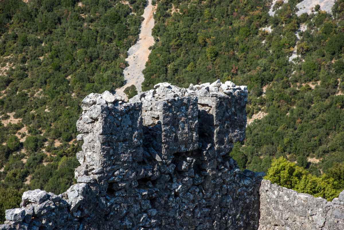 Εleftherohoriou Castle